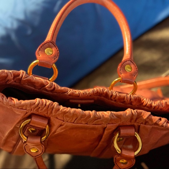 Authentic Miu Miu 2-way purse - Picture 10 of 14